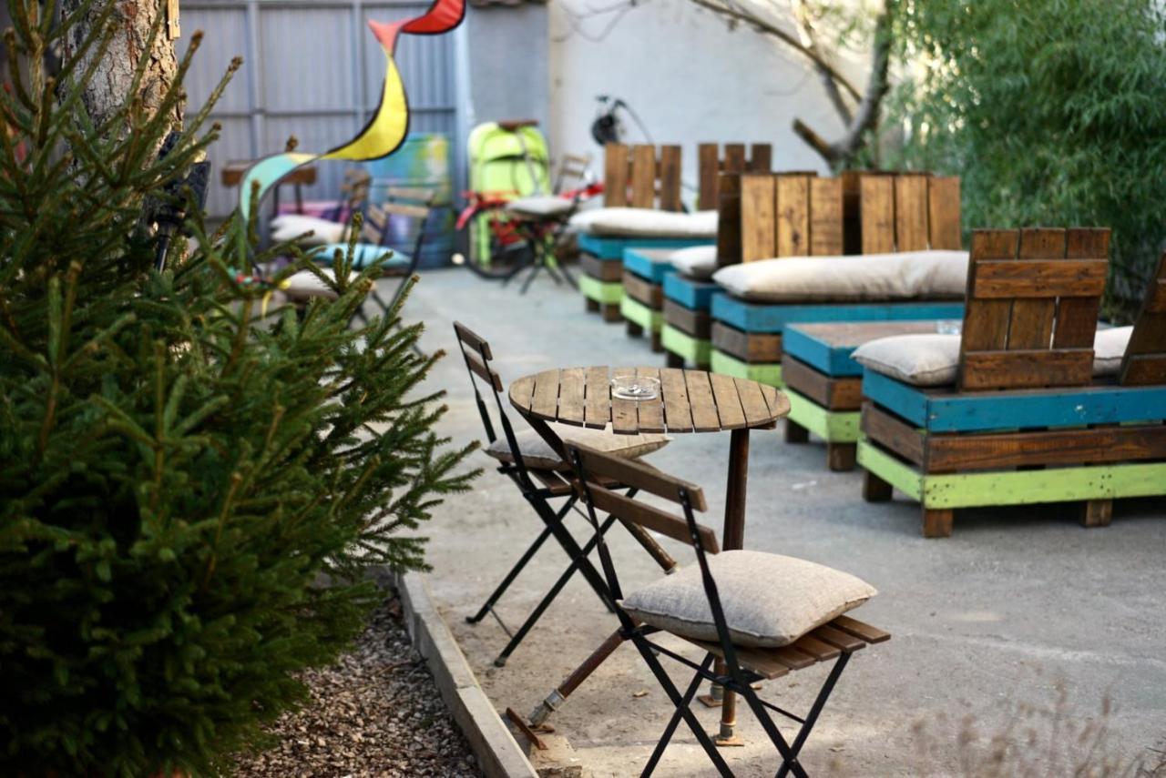 Good People Design Hostel Beograd Ngoại thất bức ảnh