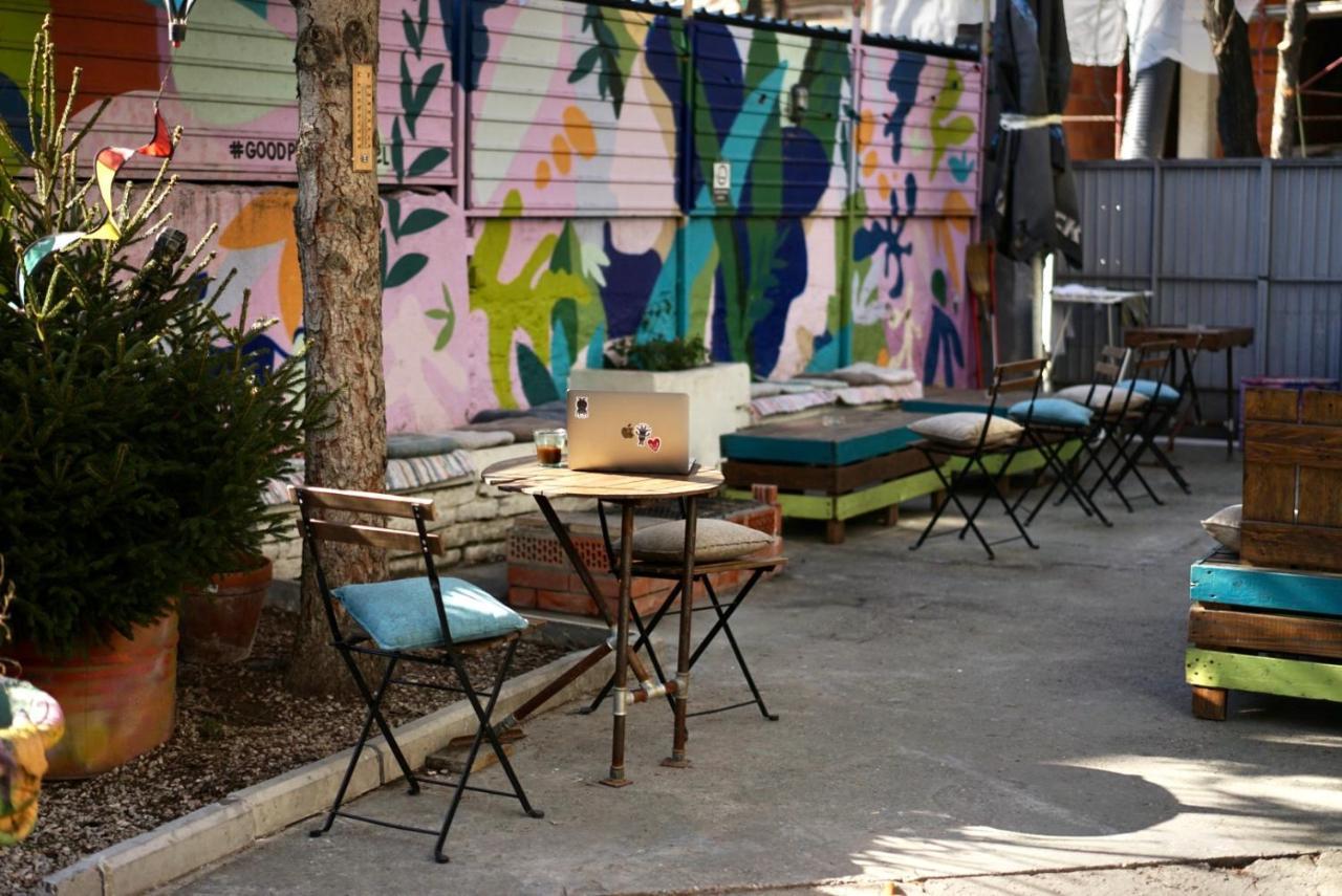 Good People Design Hostel Beograd Ngoại thất bức ảnh